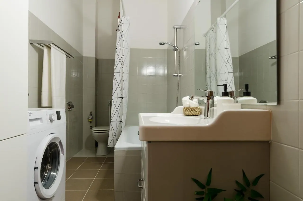 Studio Next To Kiraly Street Kd11 Apartment Budapest