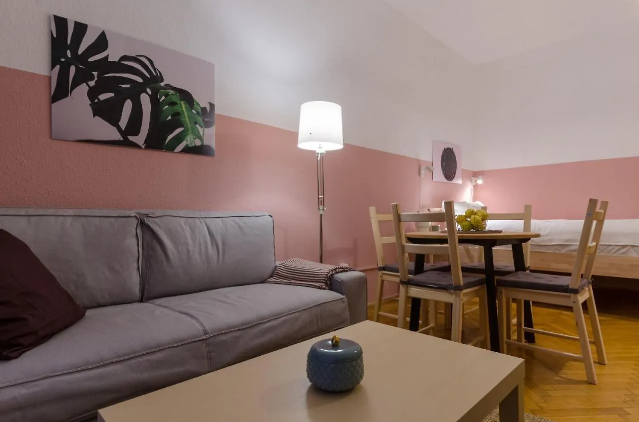 Studio Next To Kiraly Street Kd11 Apartment Budapest