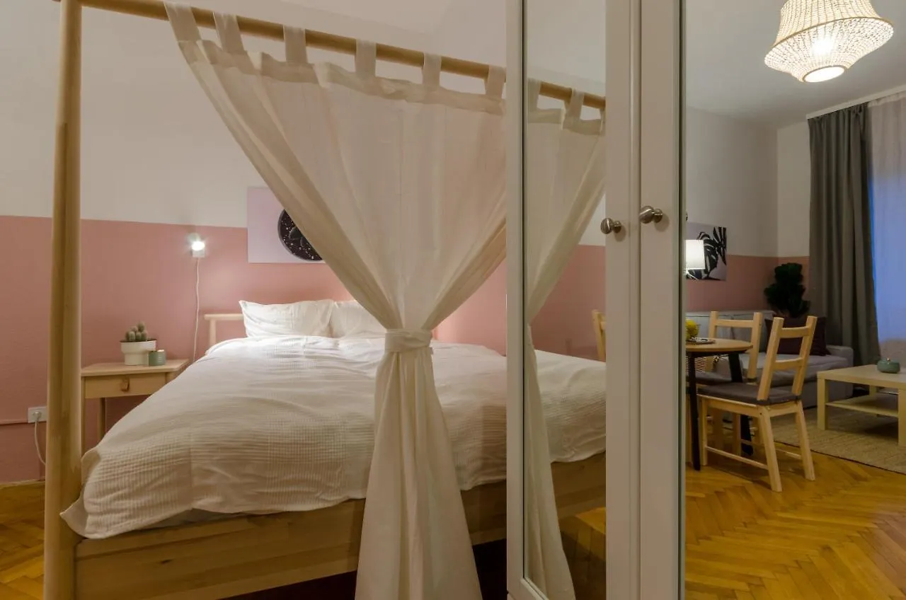 Apartmán Studio Next To Kiraly Street Kd11 Budapešť 0*,